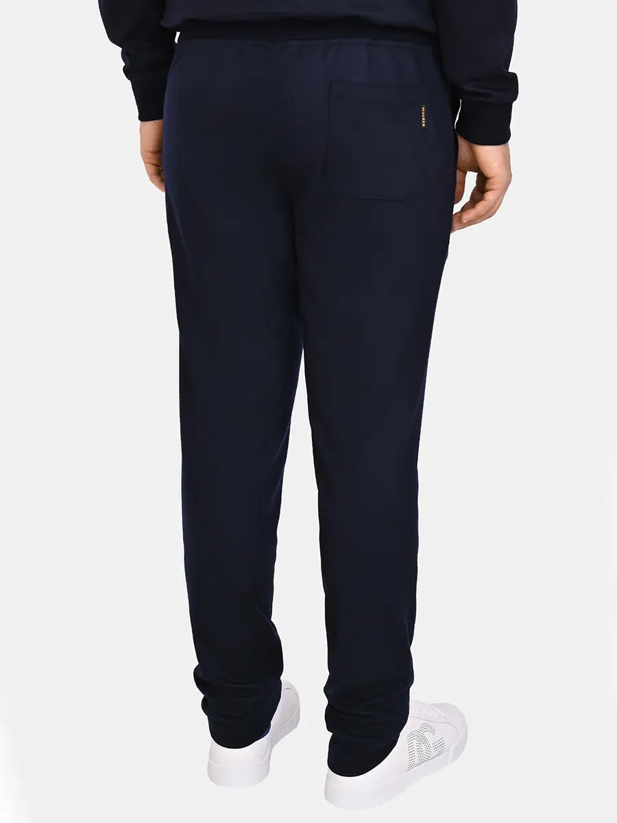 Костюм шерстяной