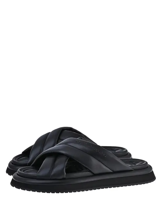 Шлепанцы кожаные DOLCE & GABBANA