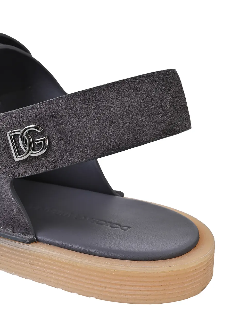 Сандалии замшевые DG Light