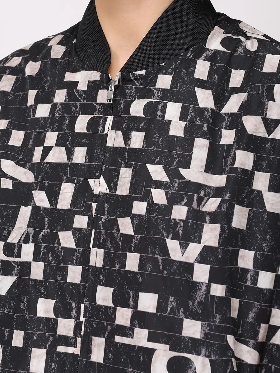 Ветровка "Абстракция"