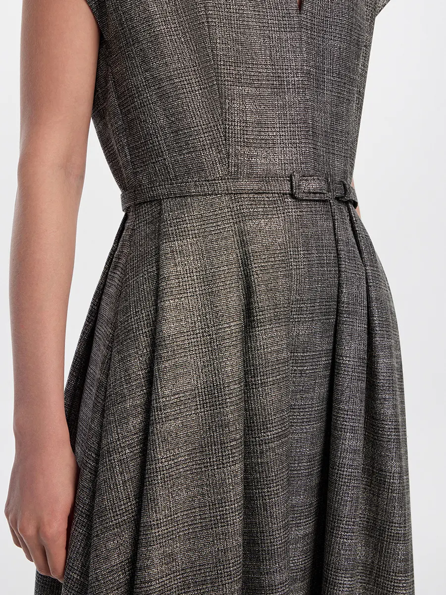 Платье из вискозы