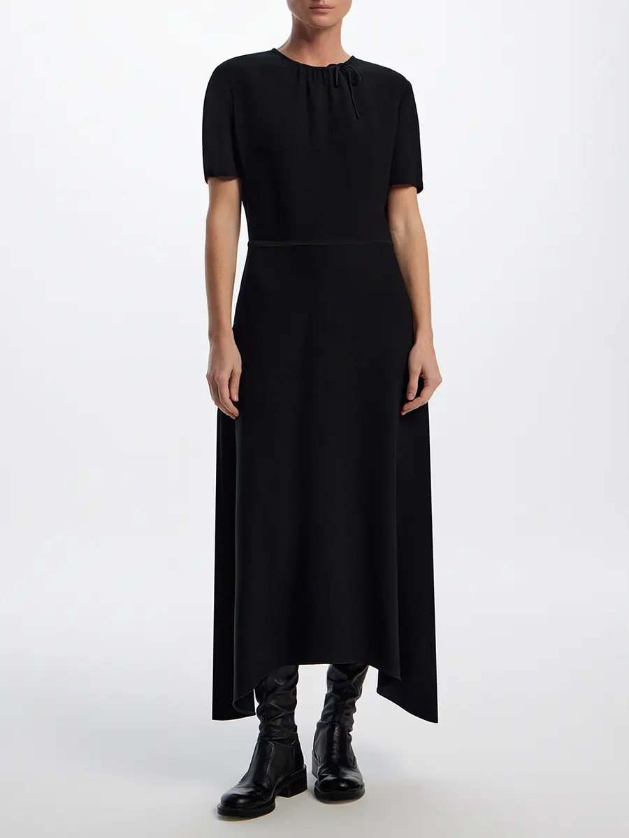 Платье из вискозы