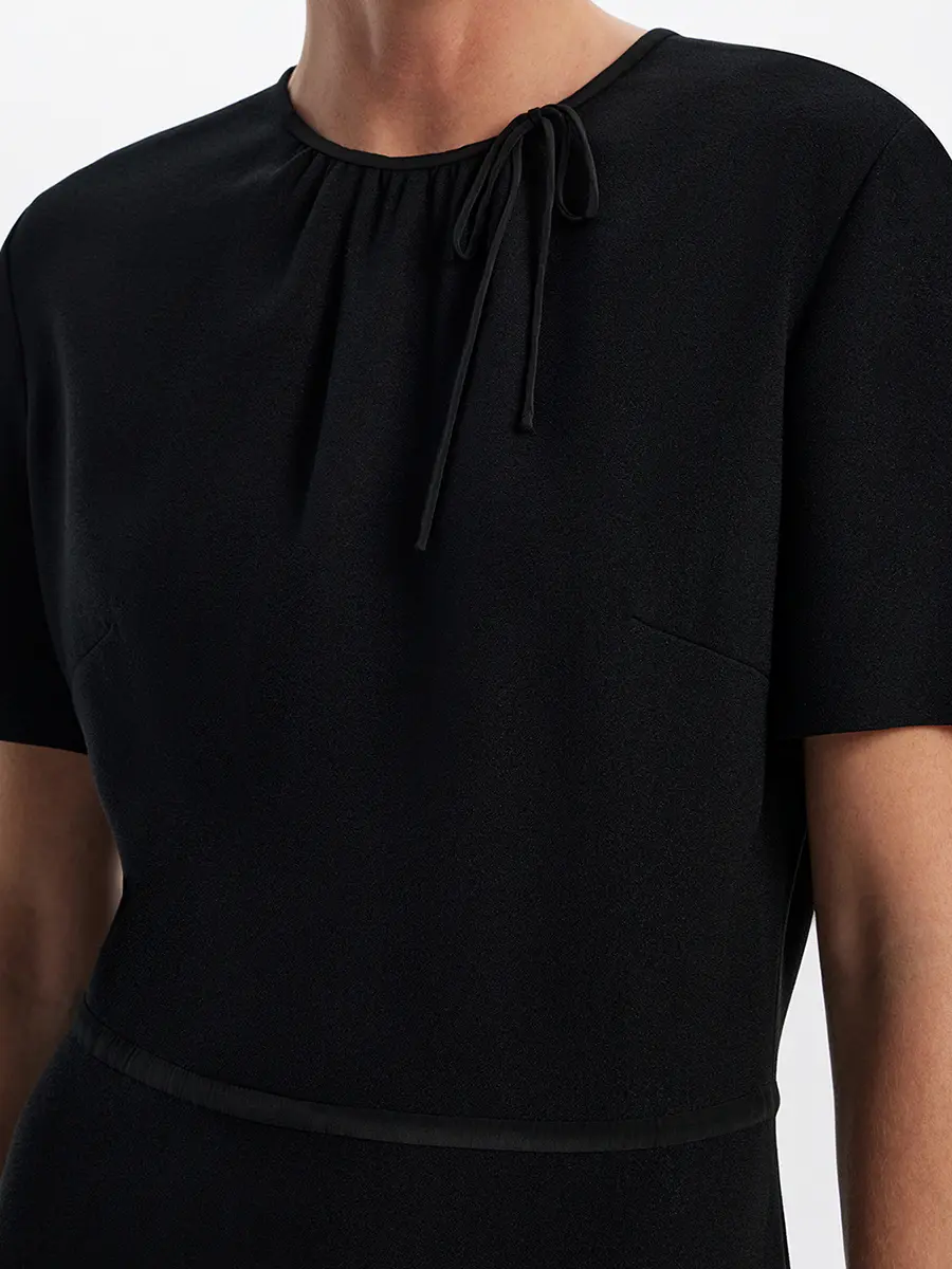 Платье из вискозы