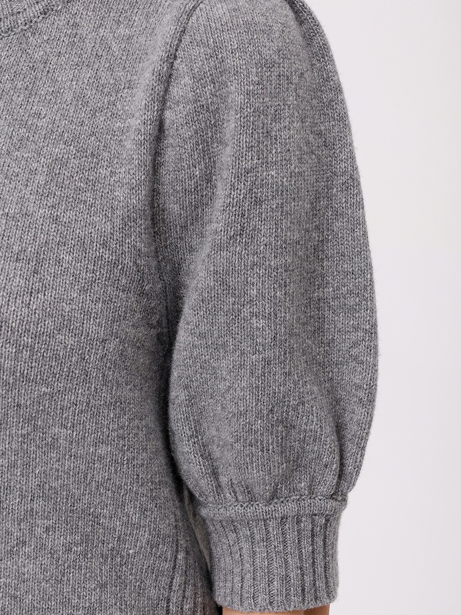 Джемпер шерстяной