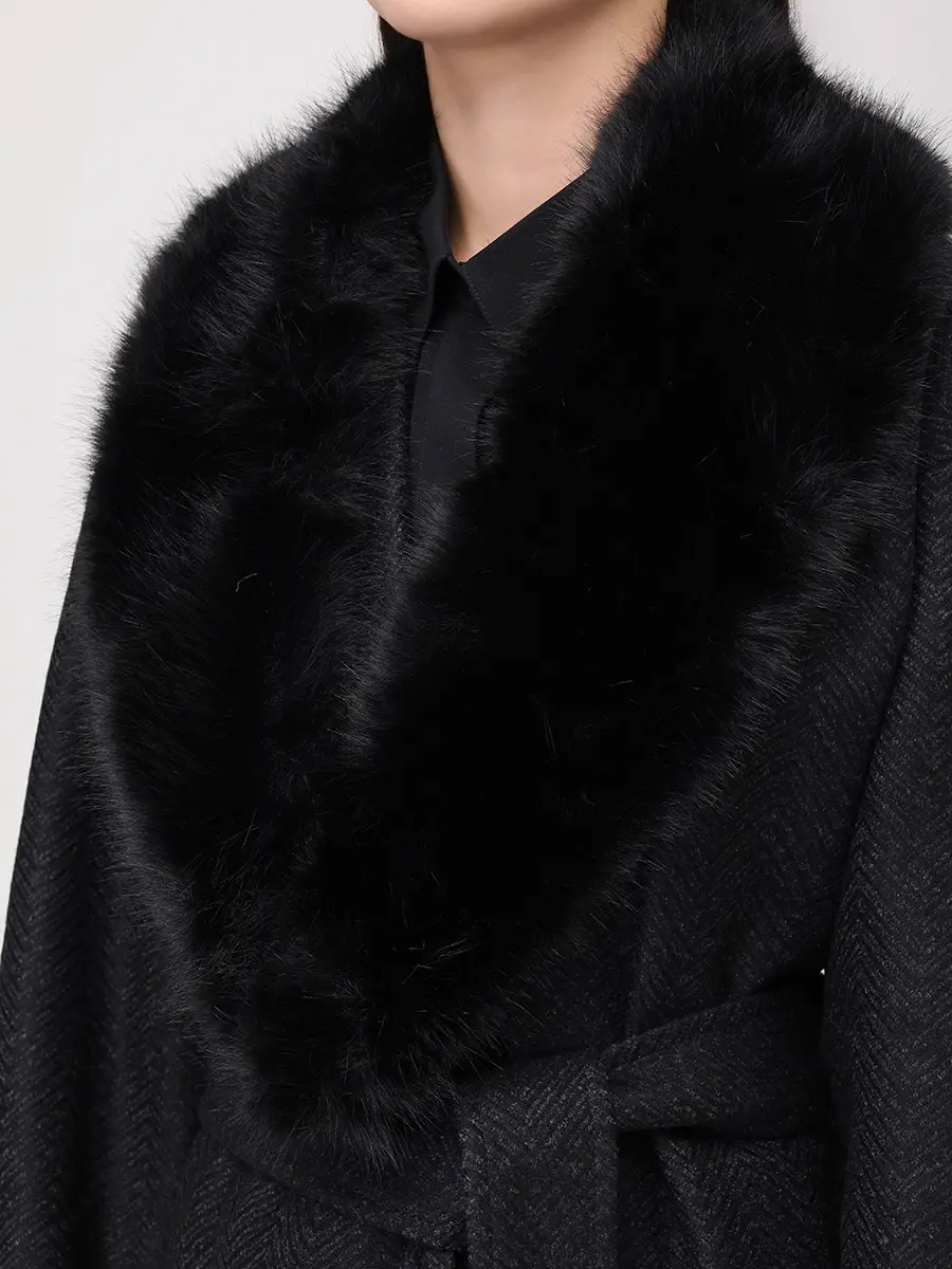 Пальто шерстяное