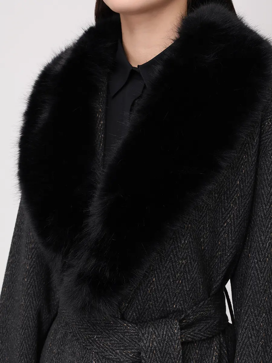 Пальто шерстяное