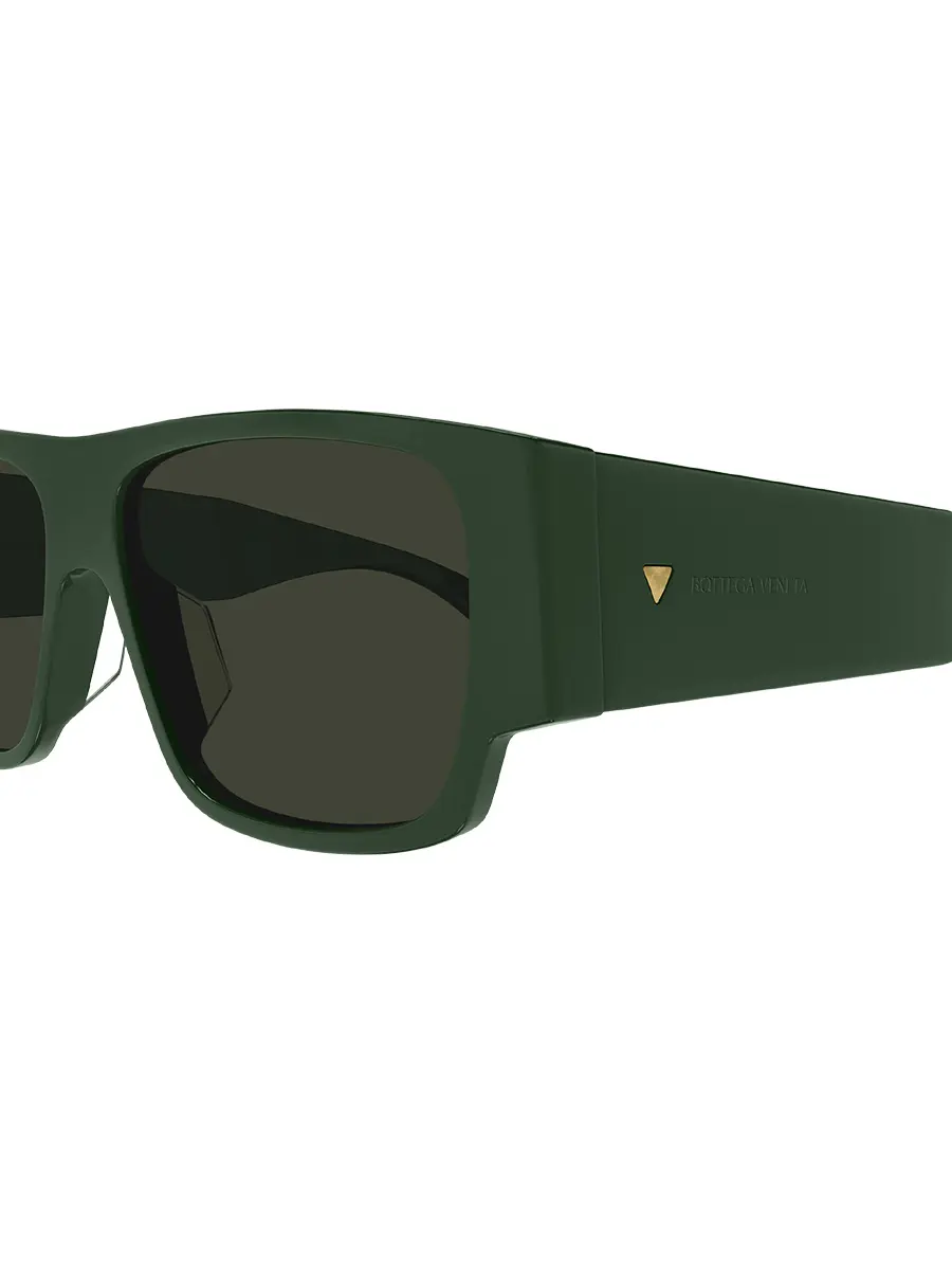 Очки солнцезащитные