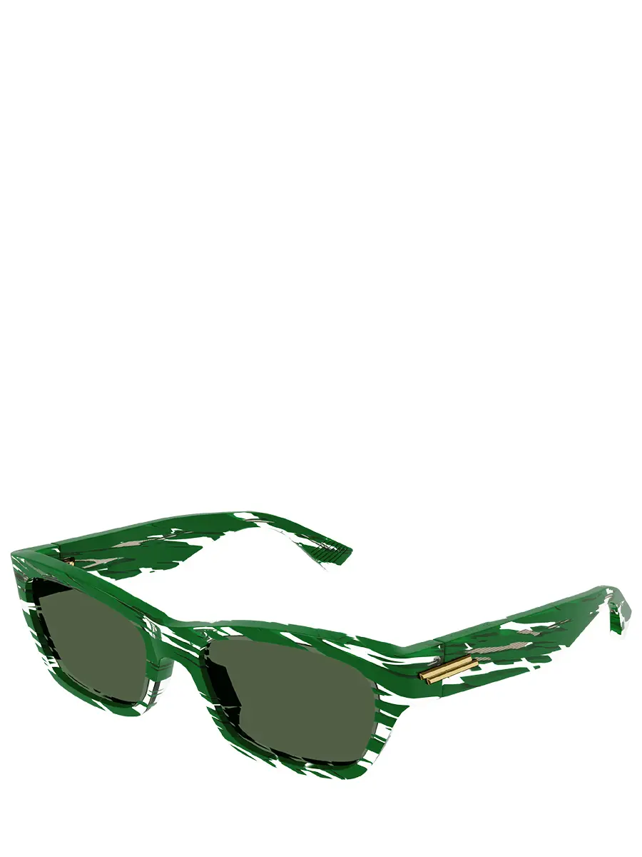 Очки солнцезащитные