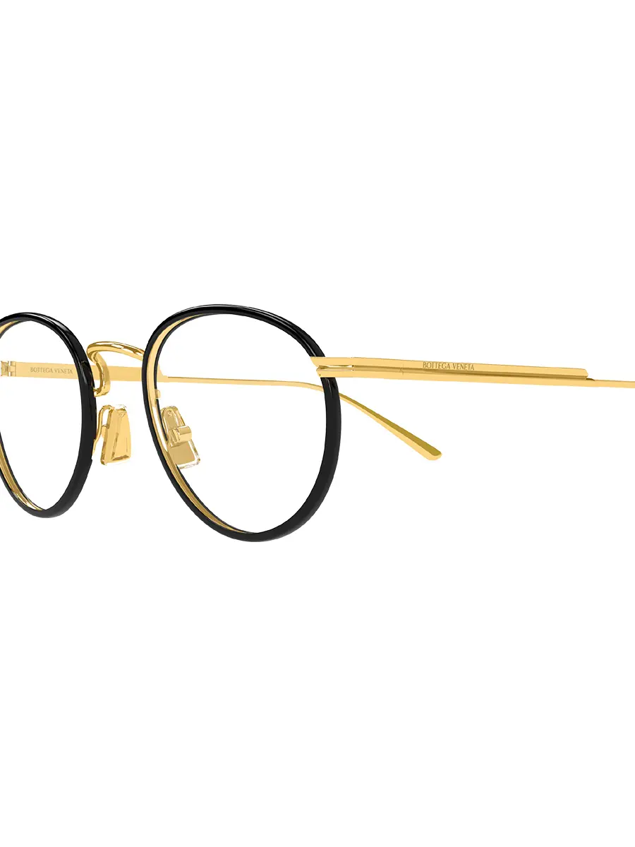 Очки солнцезащитные