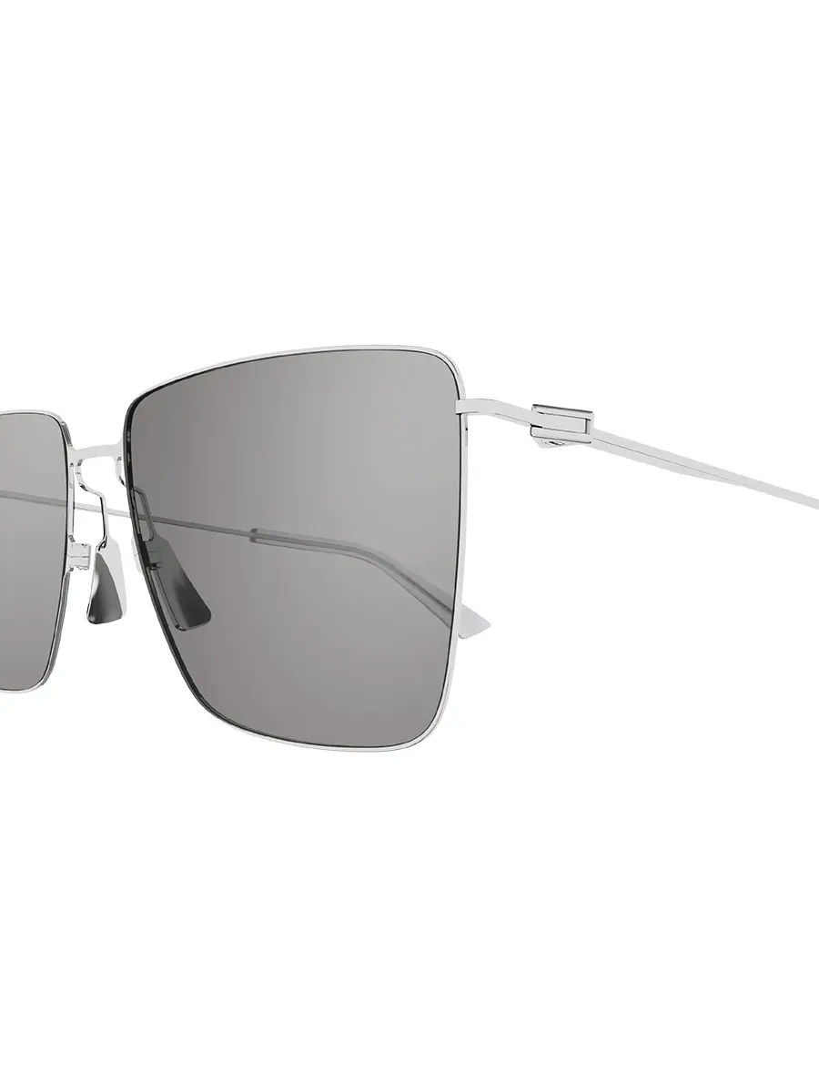 Очки солнцезащитные