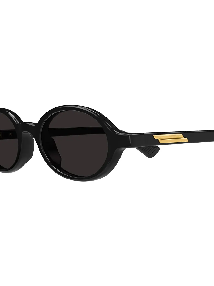 Очки солнцезащитные