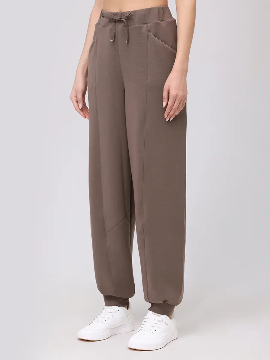 Костюм однотонный