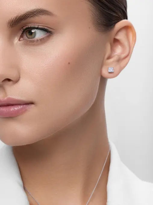 Пусеты из белого золота с бриллиантами CHAMOVSKIKH JEWELLERY HOUSE