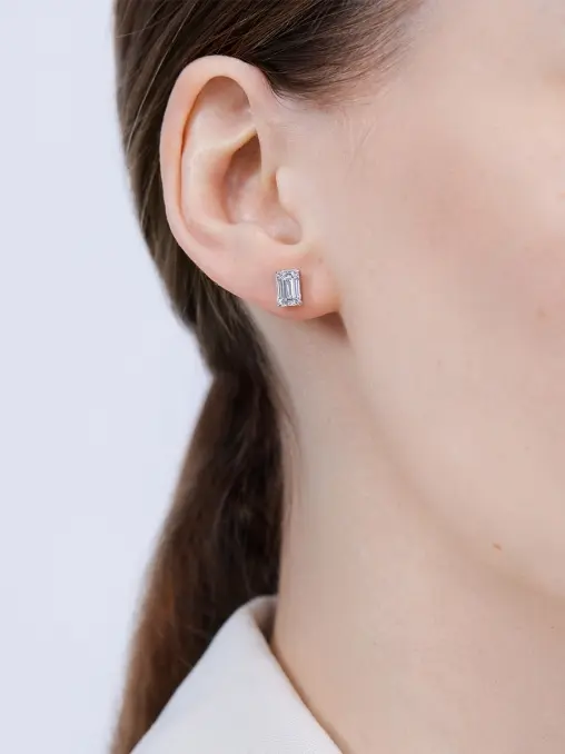 Пусеты из белого золота с бриллиантами CHAMOVSKIKH JEWELLERY HOUSE