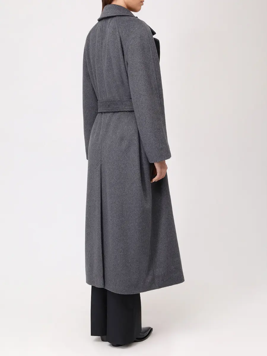 Пальто однотонное Maxi