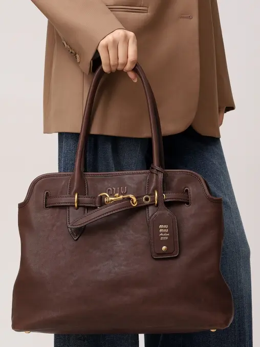 Сумка кожаная Aventure MIU MIU