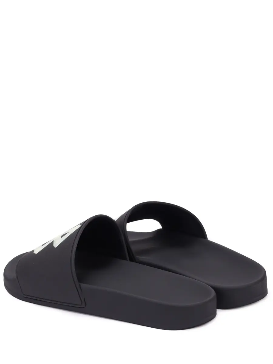 Шлепанцы резиновые