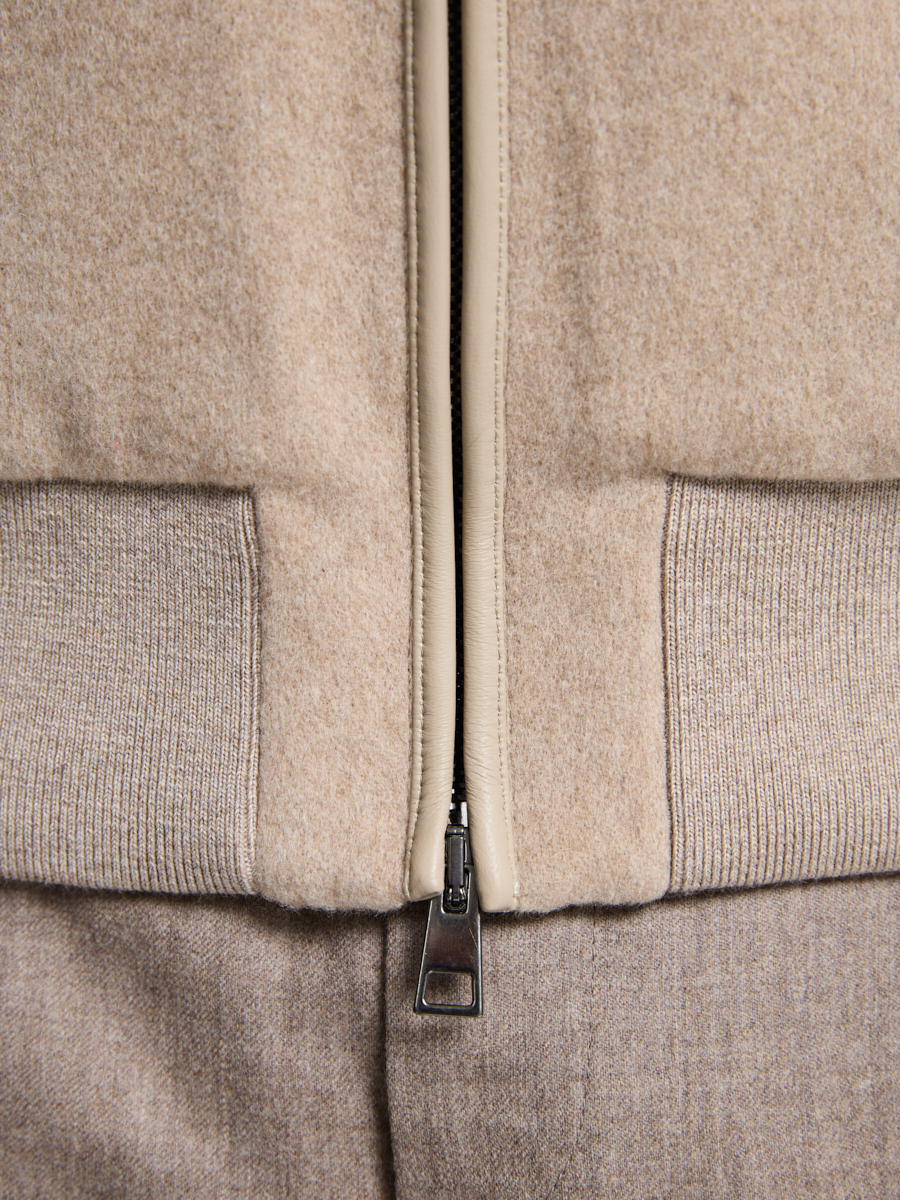 Бомбер шерстяной