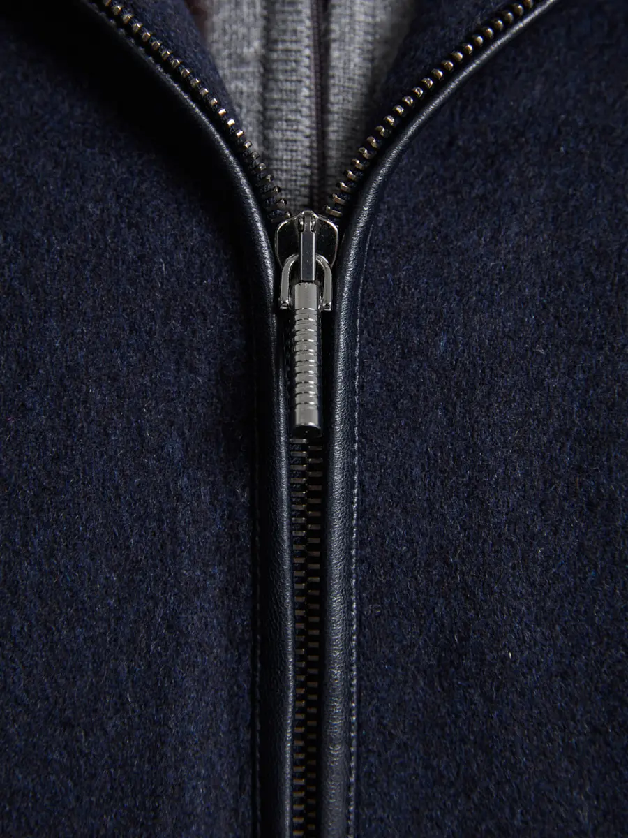 Бомбер шерстяной