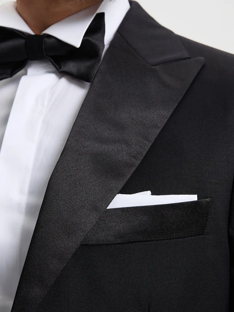 Смокинг шерстяной