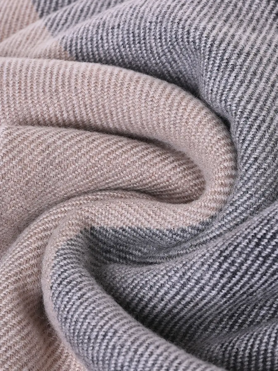 Шарф шерстяной