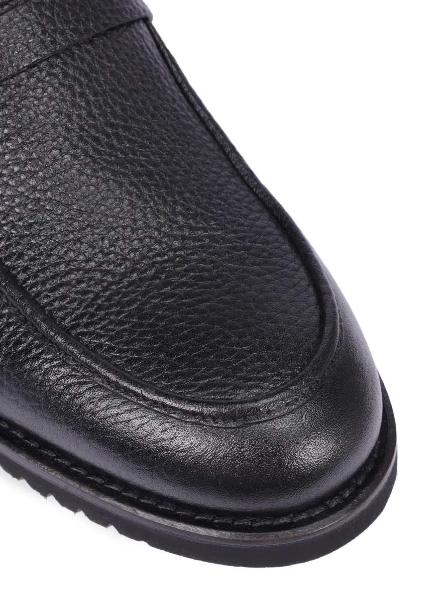 Лоферы кожаные на меху