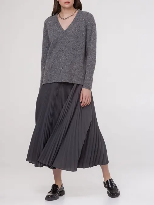 Пуловер шерстяной IRKE