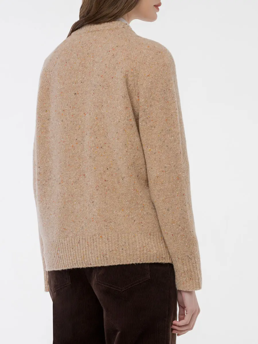 Пуловер шерстяной