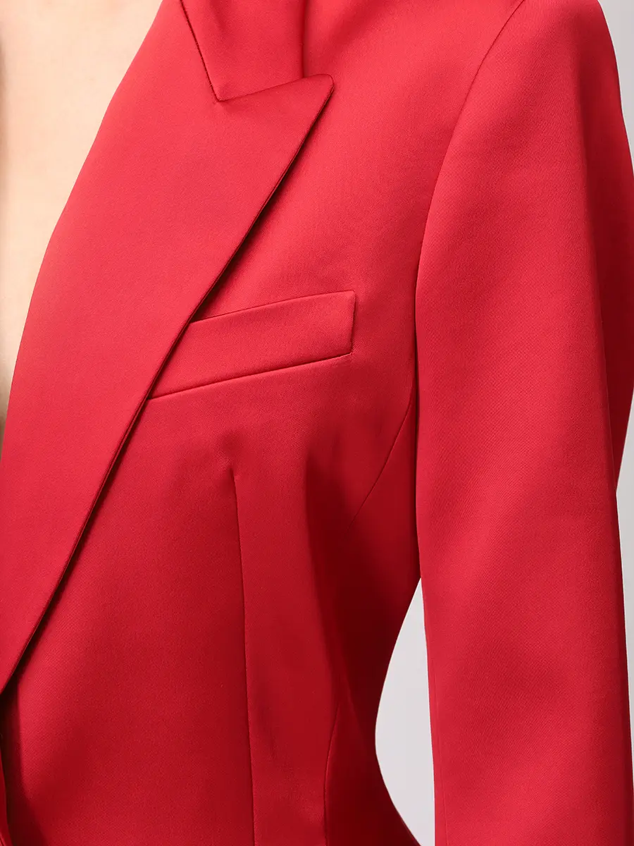 Костюм однотонный