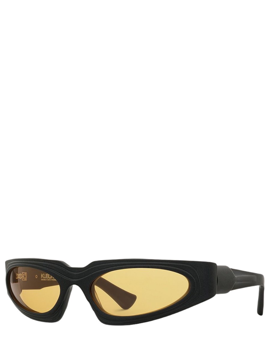 Очки солнцезащитные