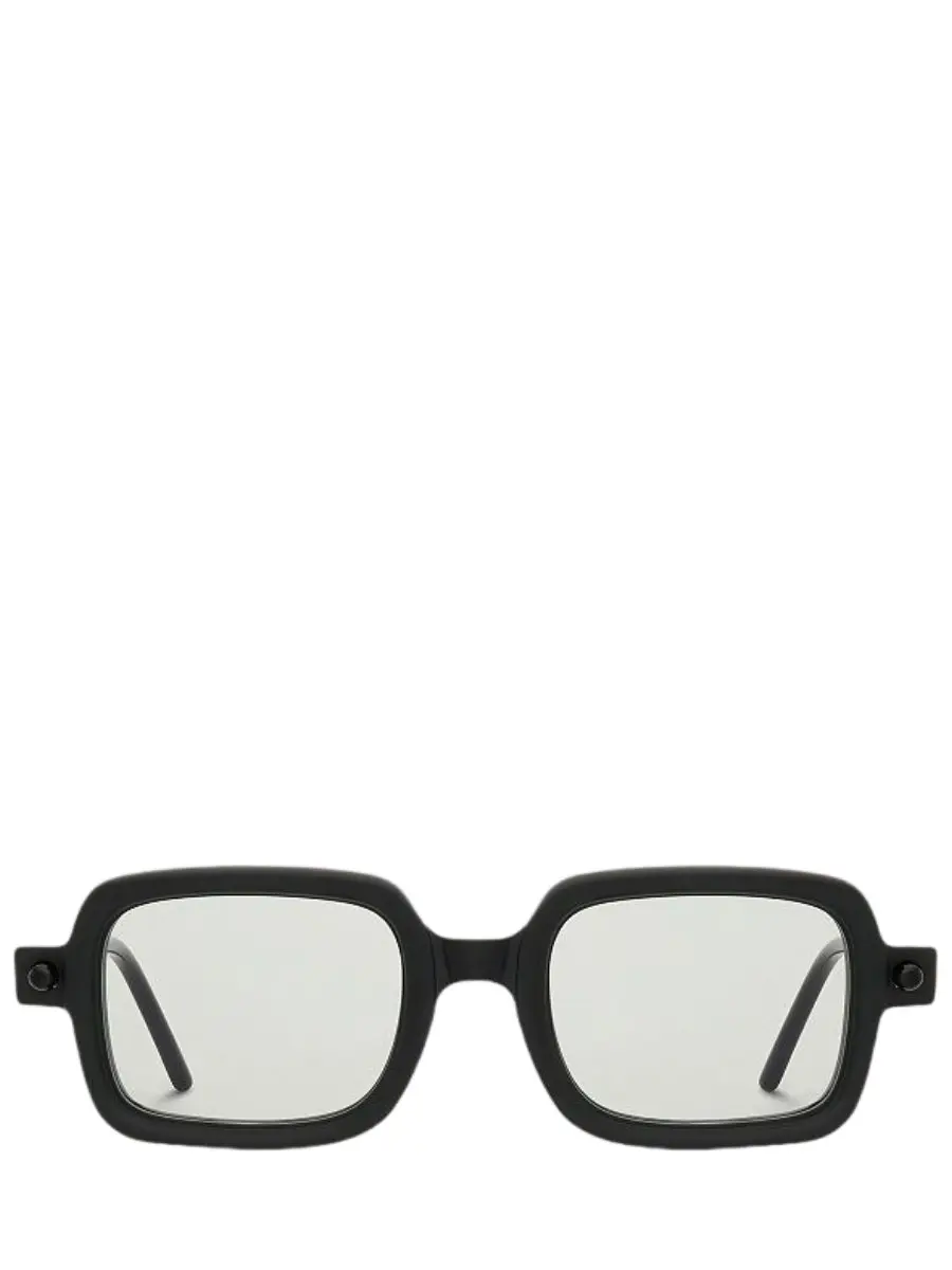 Очки солнцезащитные