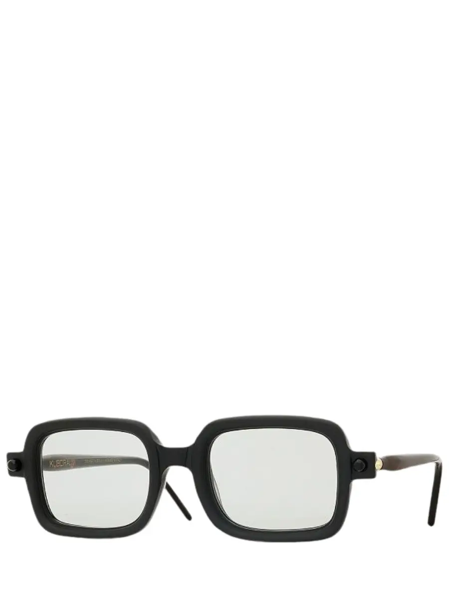 Очки солнцезащитные