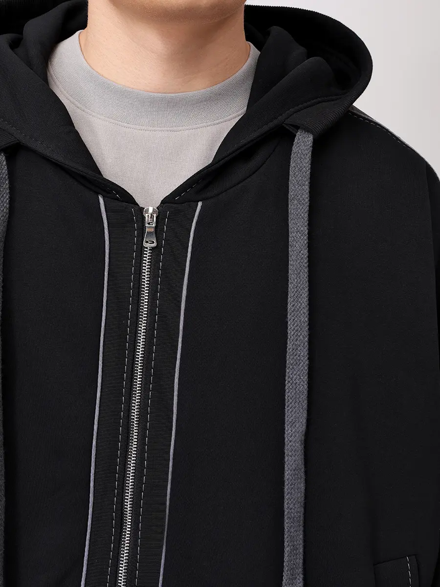 Бомбер с принтом