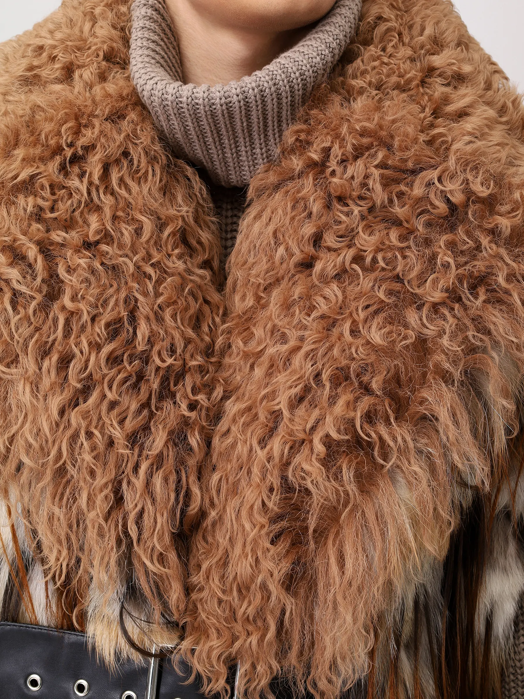 Жилет из меха