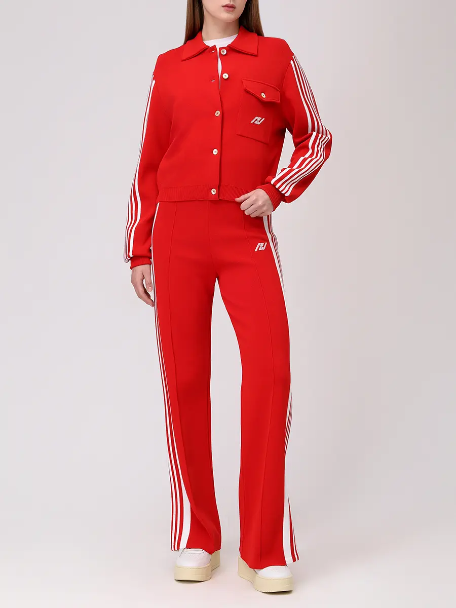 Костюм спортивный