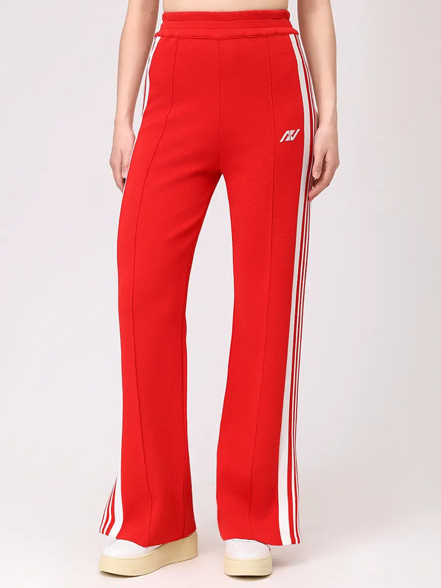 Костюм спортивный