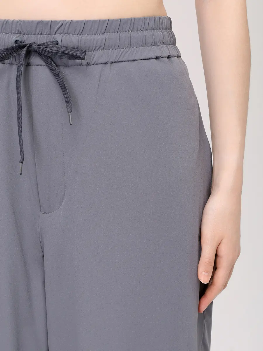 Брюки однотонные