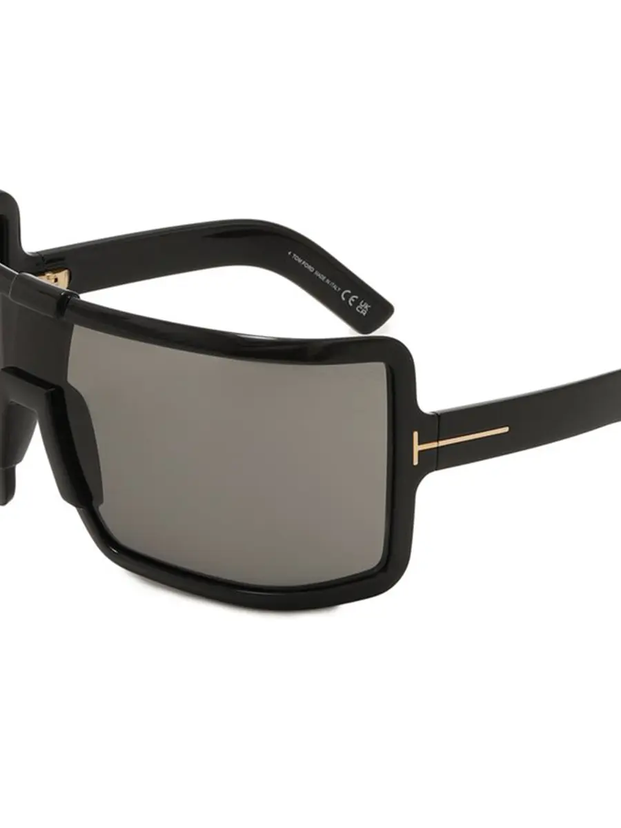 Очки солнцезащитные