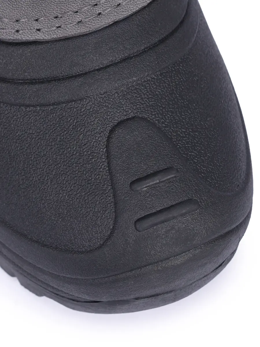 Ботинки утепленные