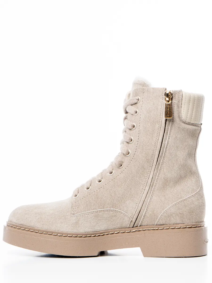 Ботинки замшевые на меху