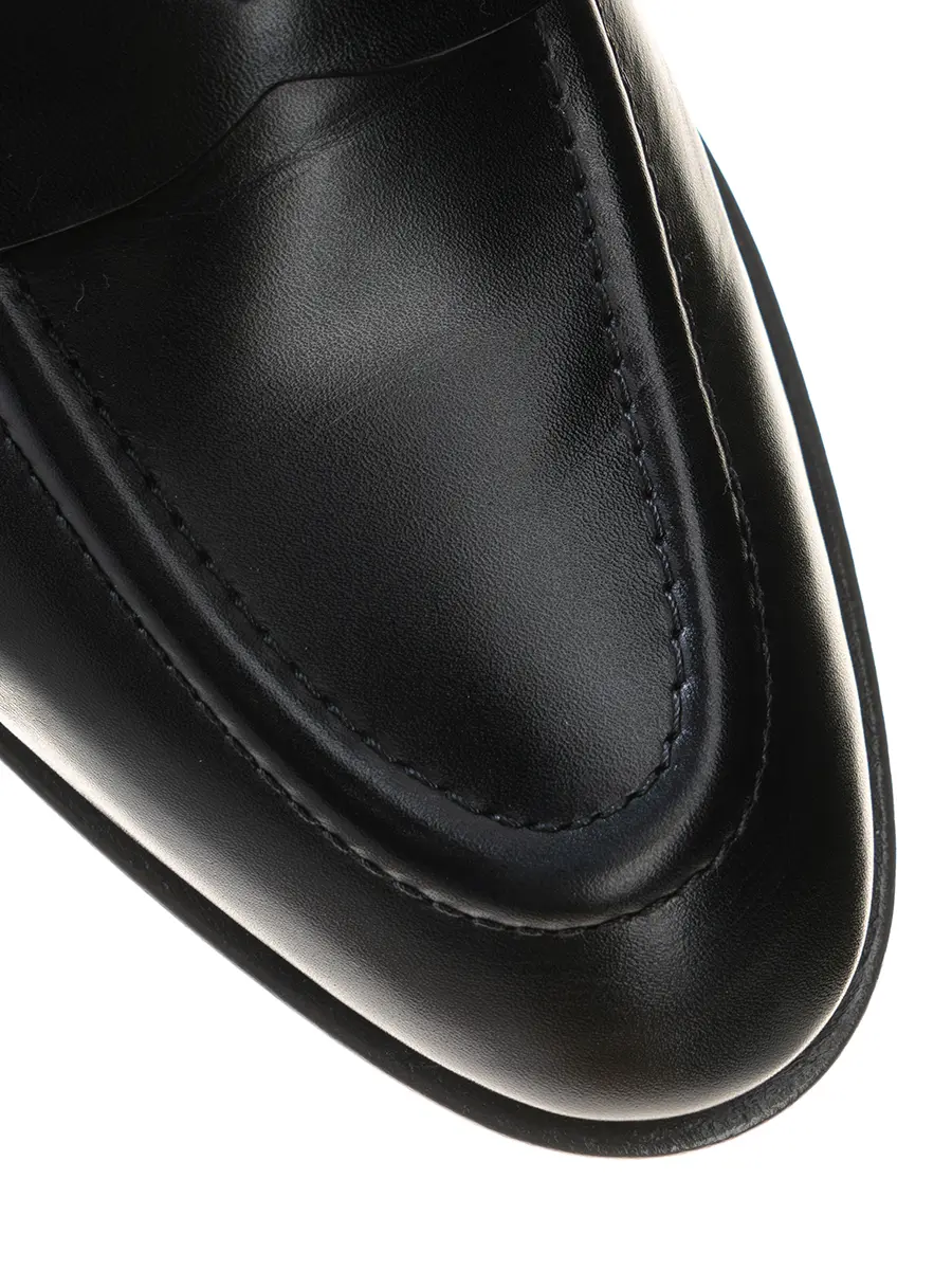 Лоферы кожаные