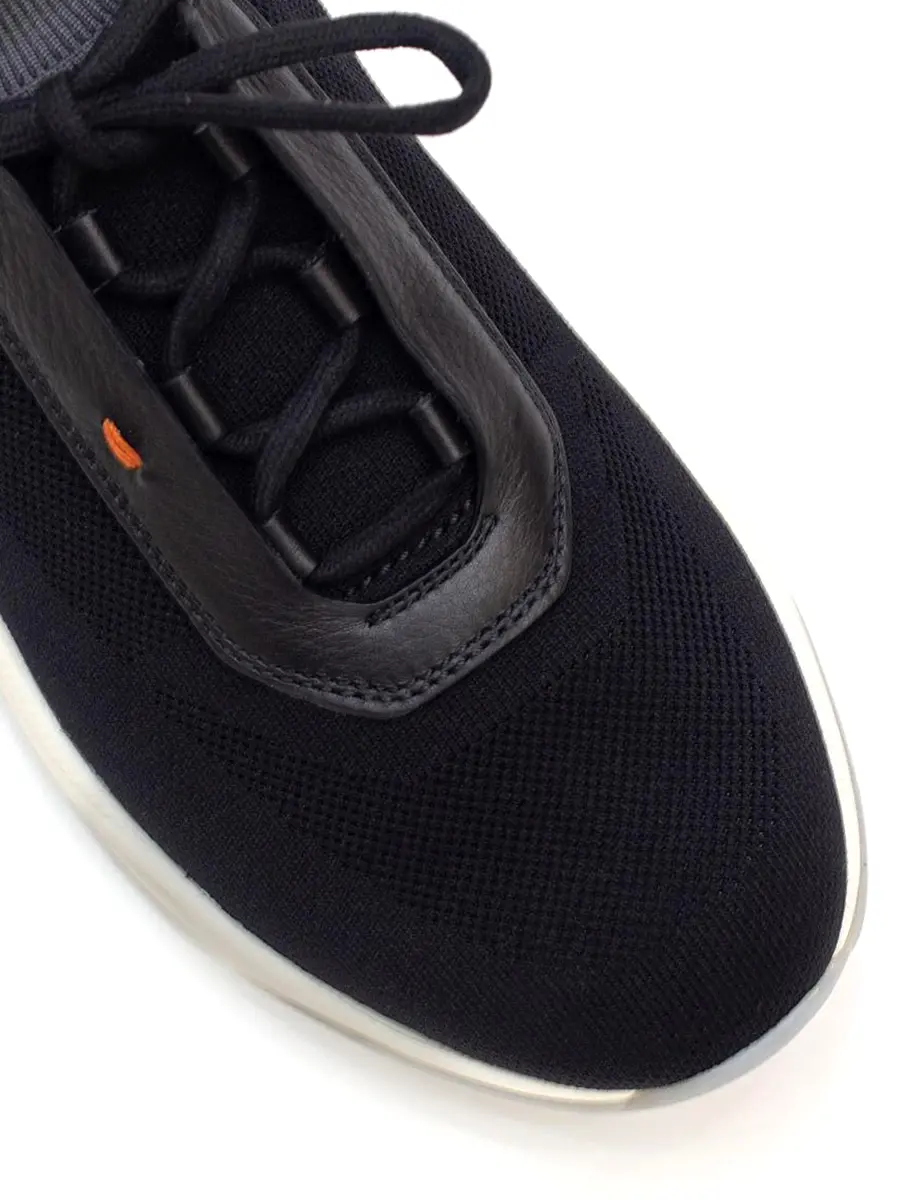 Кроссовки текстильные