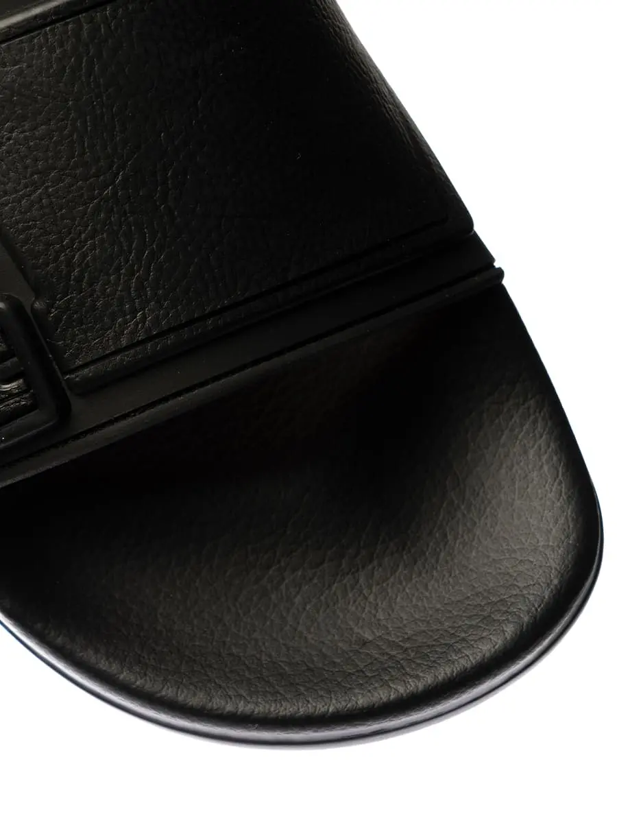 Шлепанцы резиновые