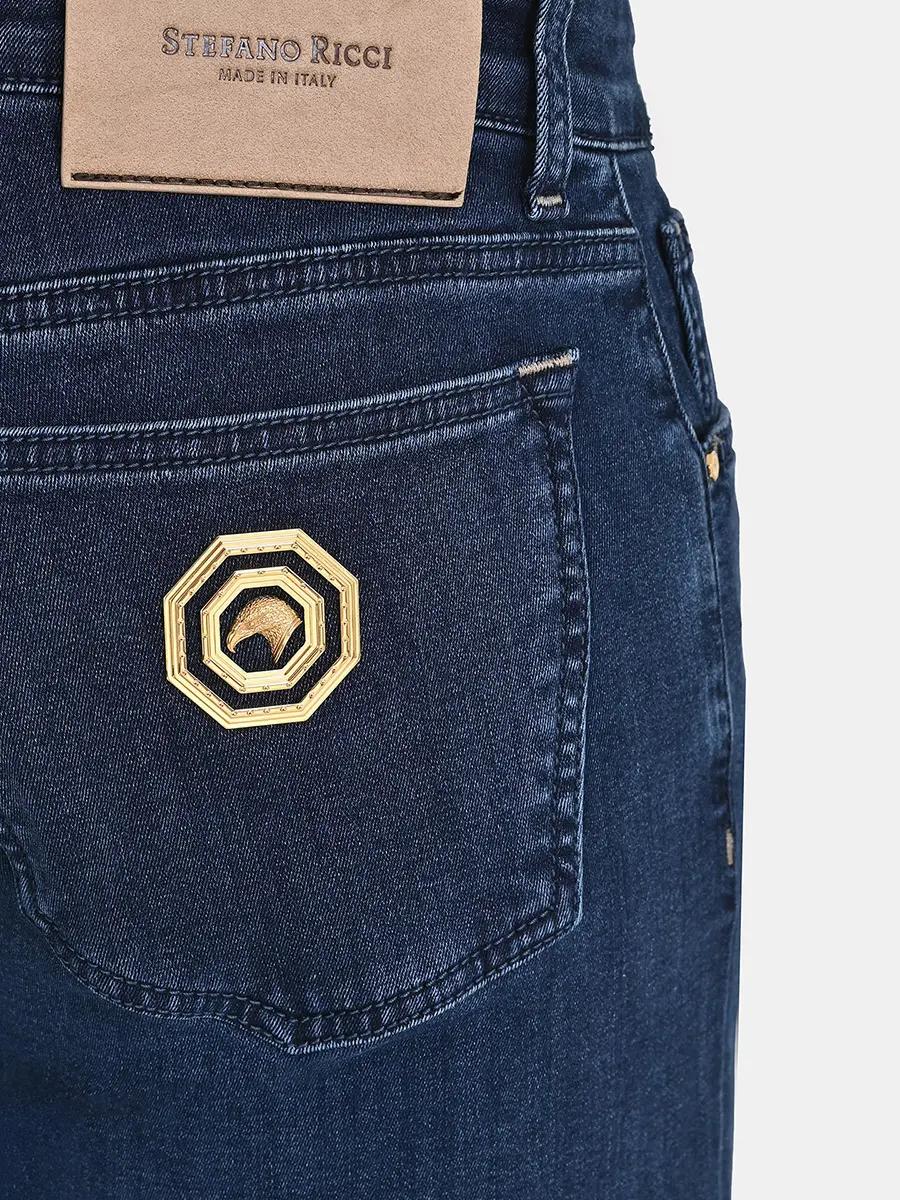 Джинсы зауженные