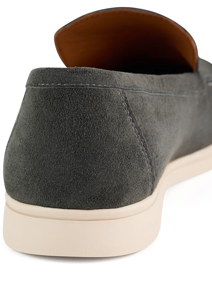 Лоферы замшевые