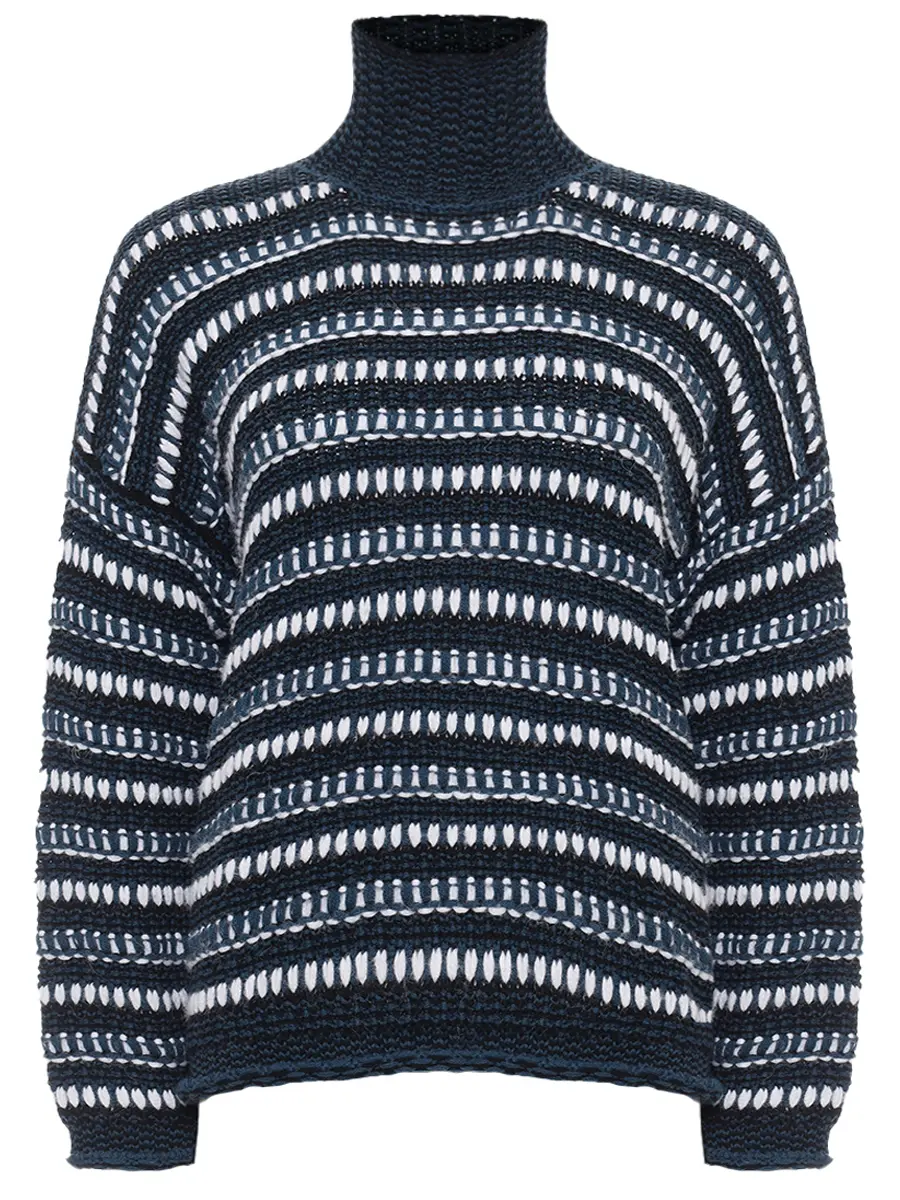 Свитер шерстяной