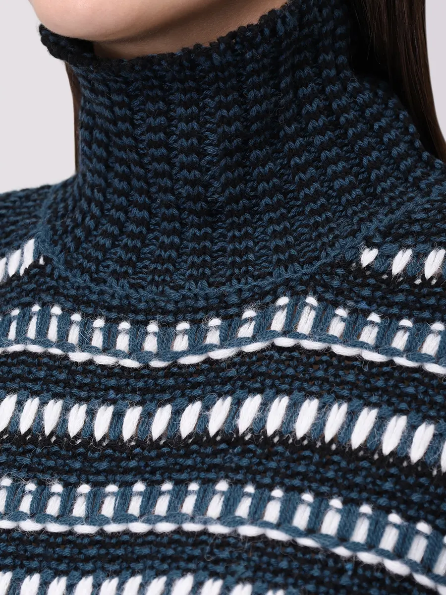 Свитер шерстяной