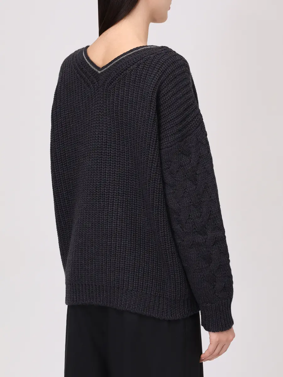 Пуловер шерстяной