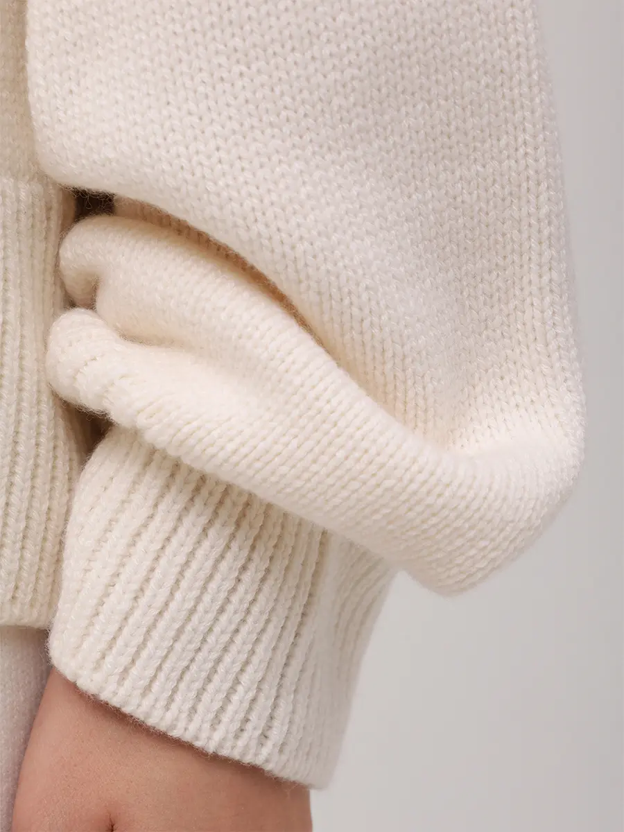 Свитер из шерсти и кашемира