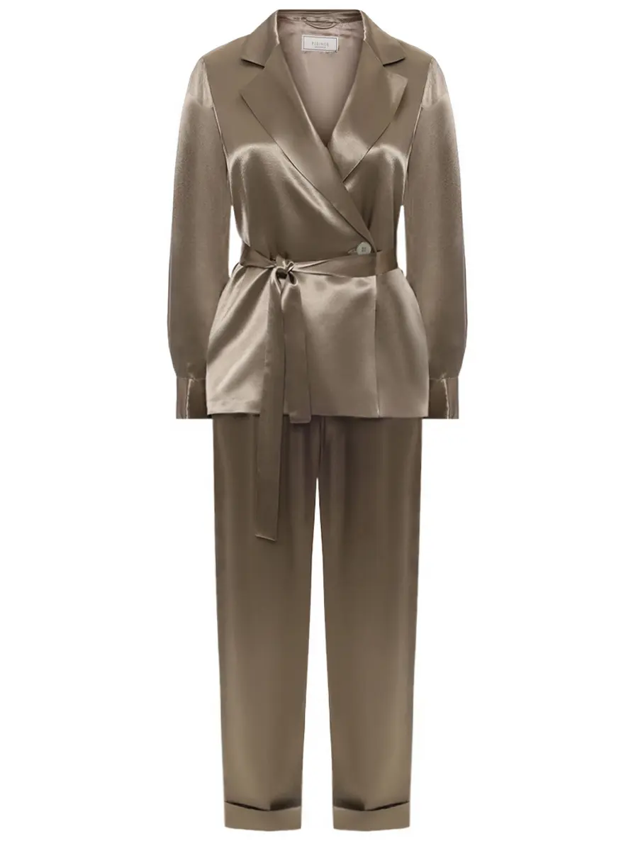 Костюм из вискозы